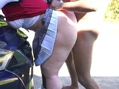 Die dicke Schlampe beim Carwash gefickt